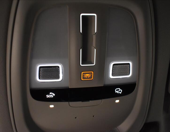 Volvo V90 27