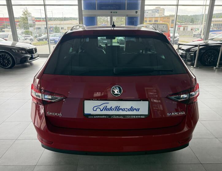 Škoda Superb 5