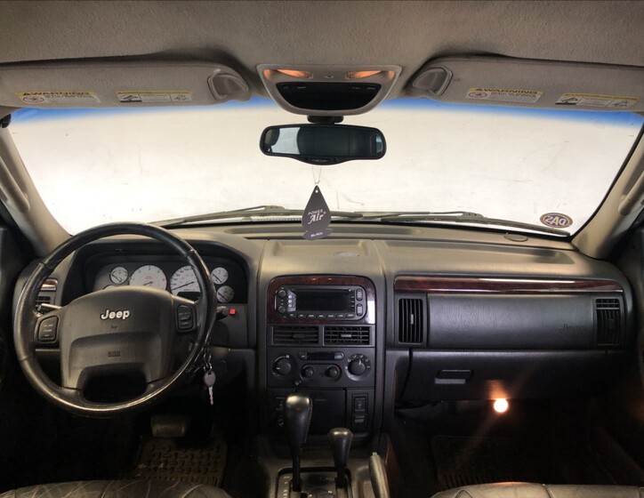 Jeep Grand Cherokee 14