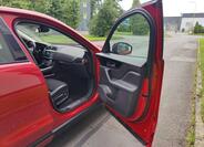 Jaguar F-Pace 22