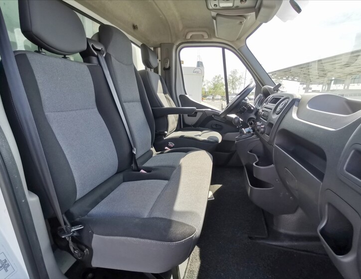 Renault Master 7