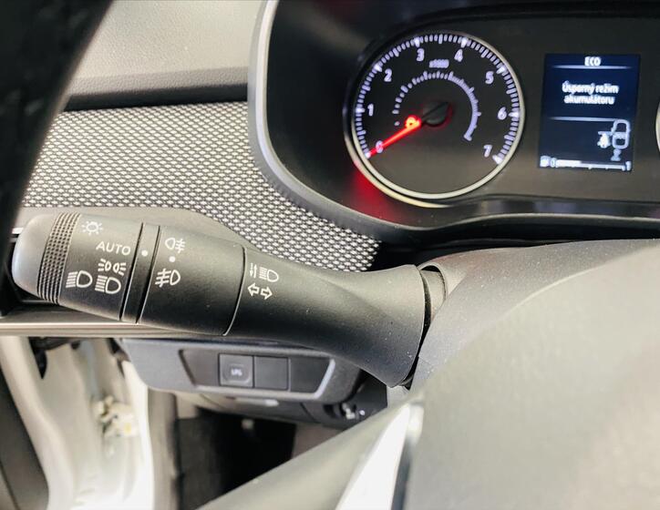 Dacia Sandero 13