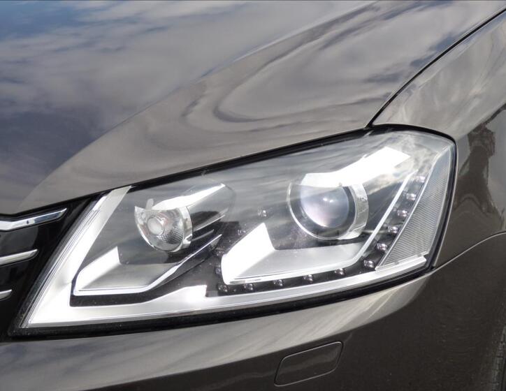Volkswagen Passat 64