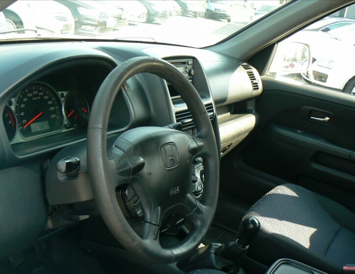 Honda CR-V 10