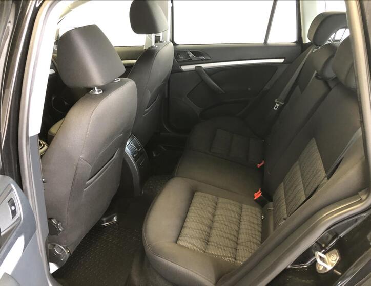 Škoda Octavia 10