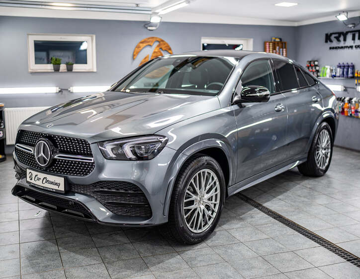 Mercedes-Benz GLE 1