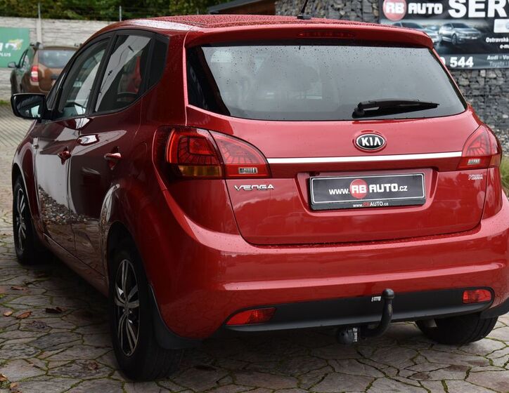 KIA Venga 10