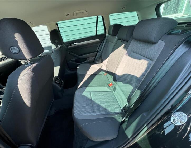 Volkswagen Passat 22