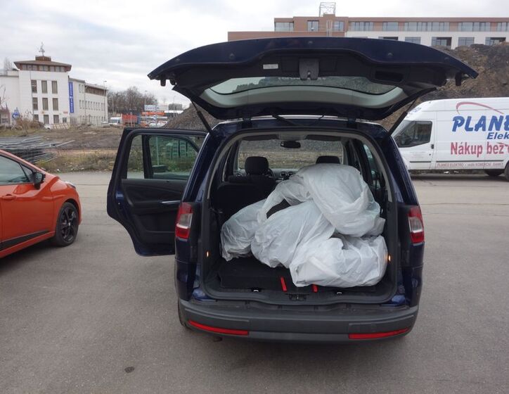 Ford Galaxy 23