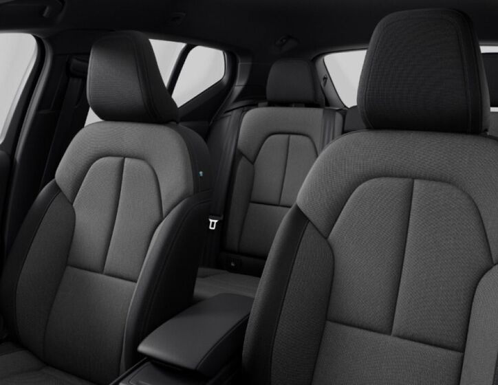 Volvo XC40 11