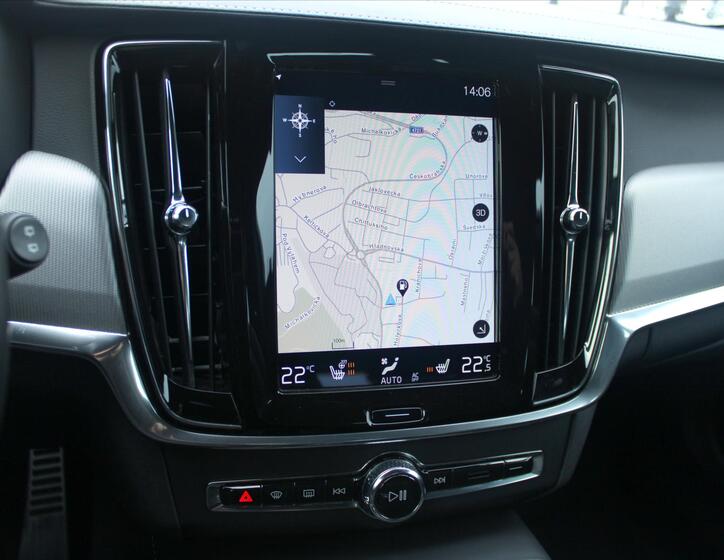 Volvo V90 15