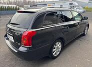 Toyota Avensis 9