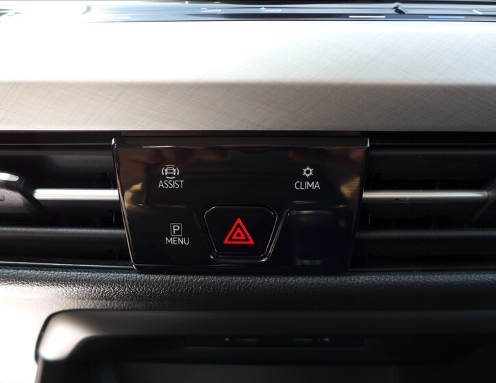 Volkswagen Golf 28