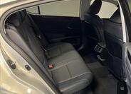 Lexus ES 300 10