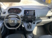 Peugeot Rifter 9