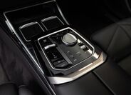 BMW Řada 7 15