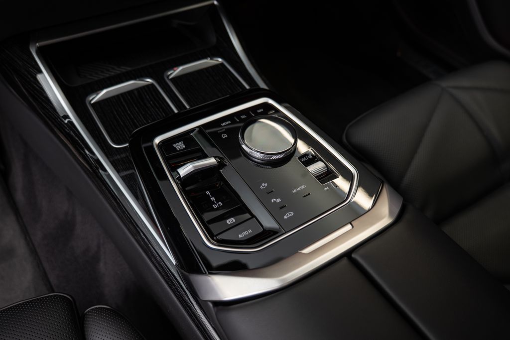 BMW Řada 7