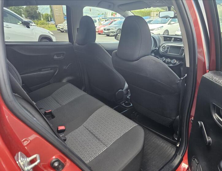 Toyota Yaris 10