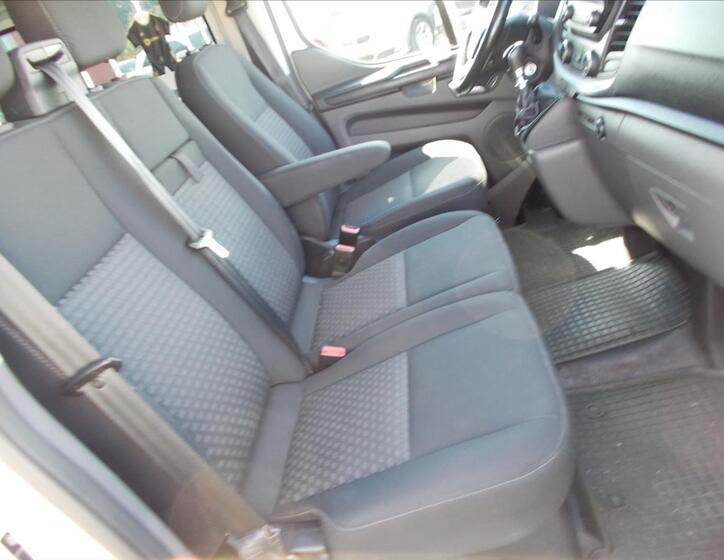 Ford Transit Custom 28