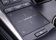 Lexus NX 300h 33