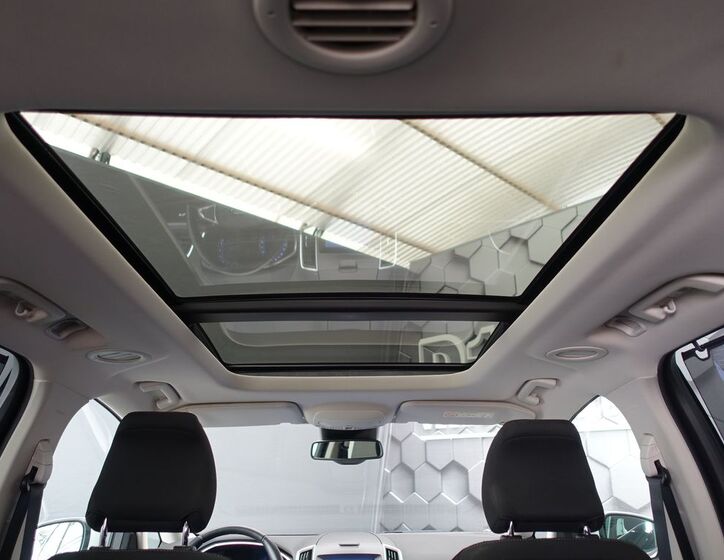 Ford Galaxy 33