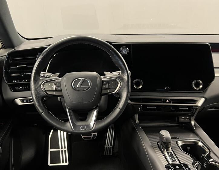Lexus RX 500h 5