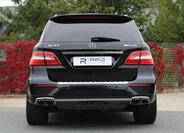 Mercedes-Benz Třídy M 9