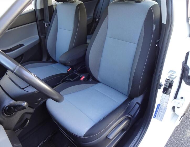 Hyundai i20 17