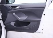 Volkswagen T-Cross 13