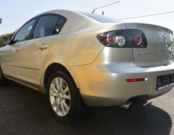 Mazda 3 36