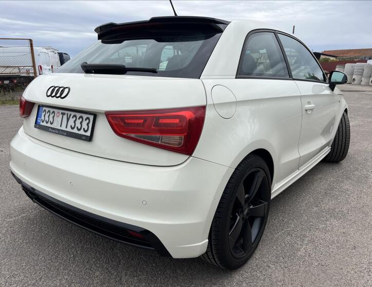 Audi A1 40