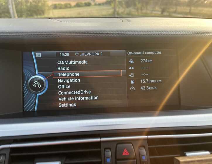BMW Řada 7 14