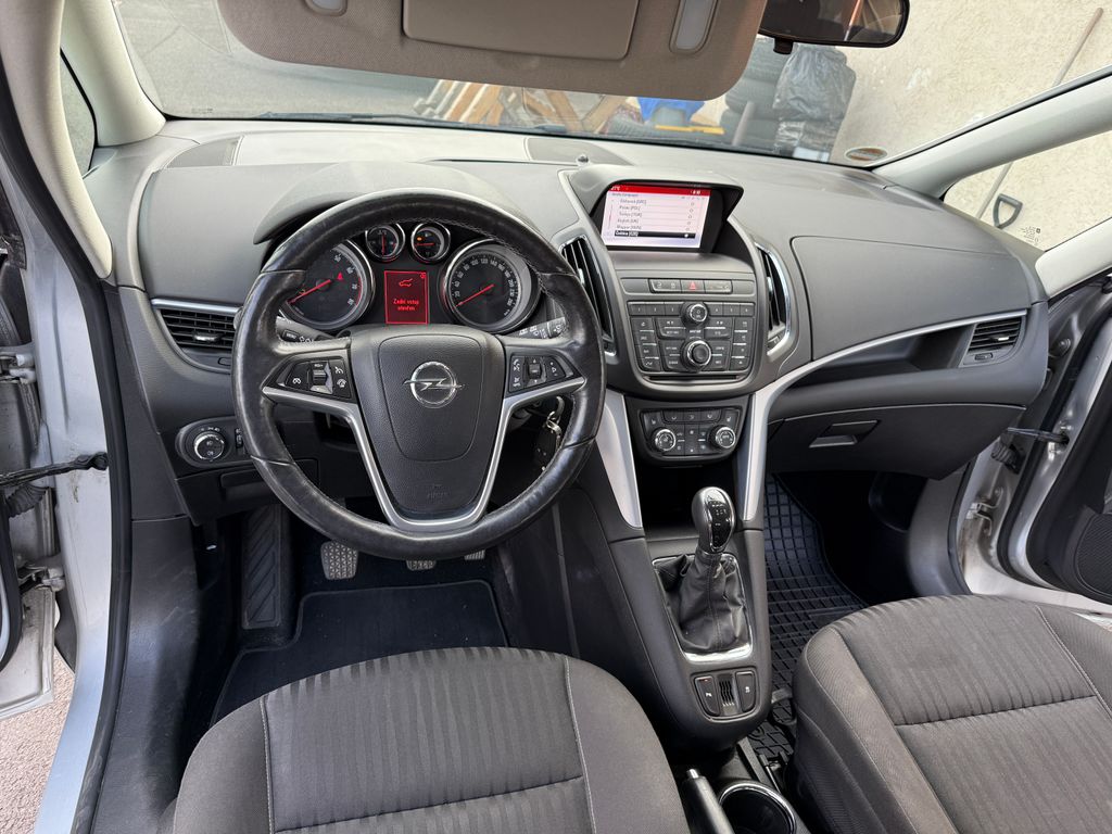 Opel Zafira