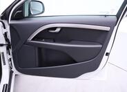 Volvo V70 13