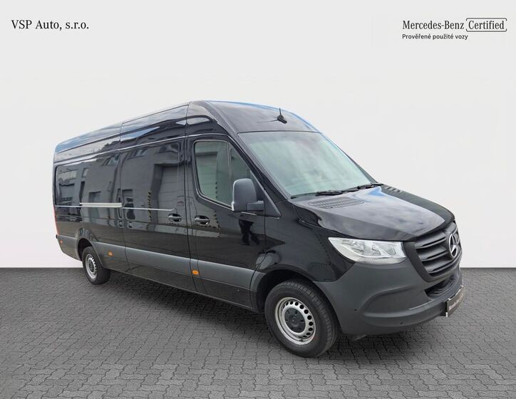 Mercedes-Benz Sprinter 7