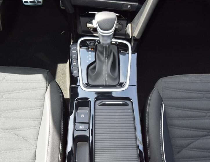 KIA ProCeed 8