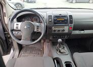 Nissan Navara 10