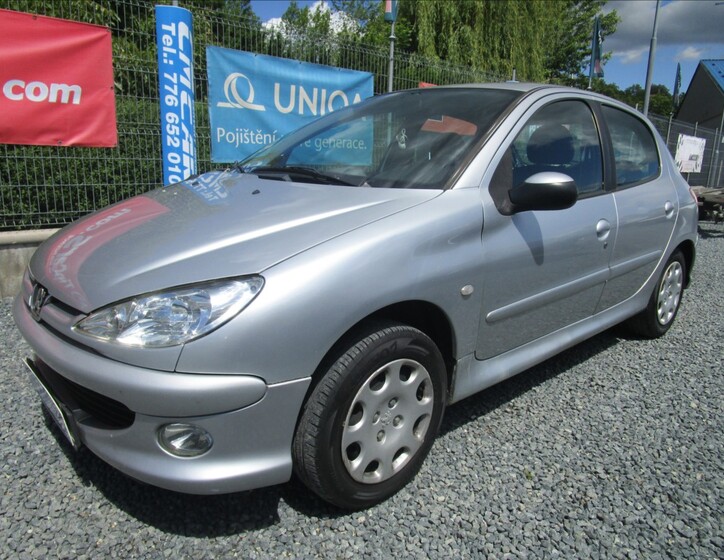 Peugeot 206 1
