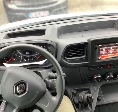 Renault Master 13