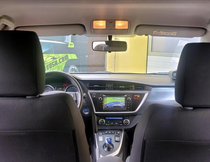 Toyota Auris 19