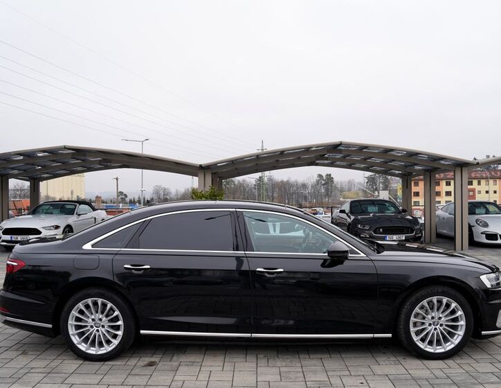 Audi A8 7