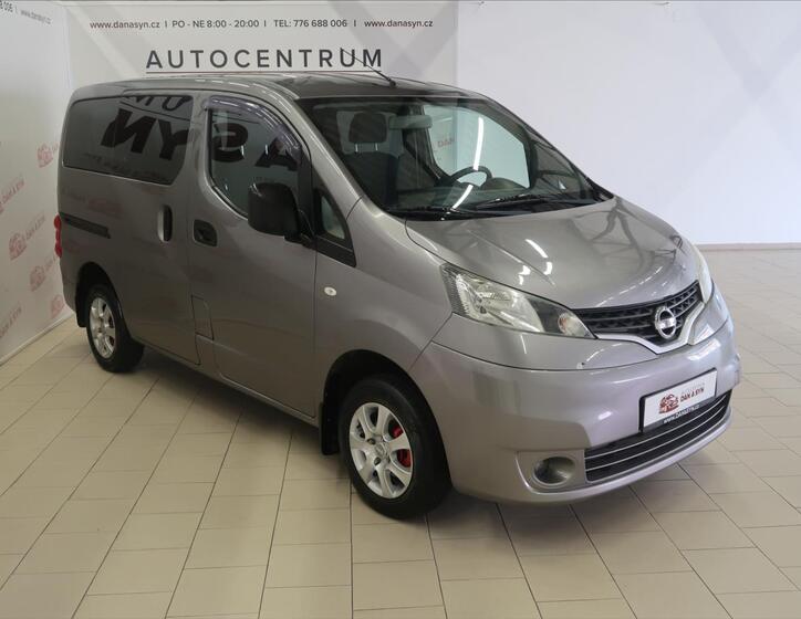 Nissan NV200 3