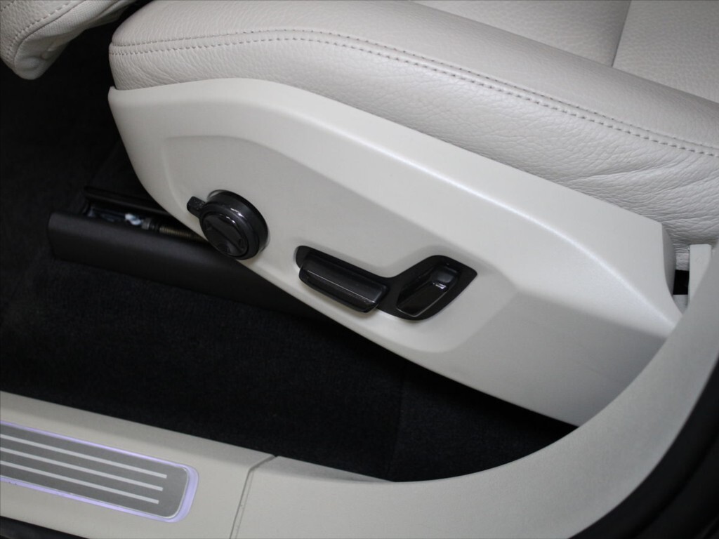 Volvo XC90 22