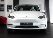Tesla Model Y 2