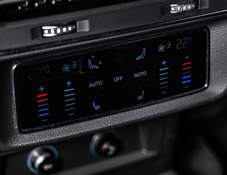 Audi Q8 19