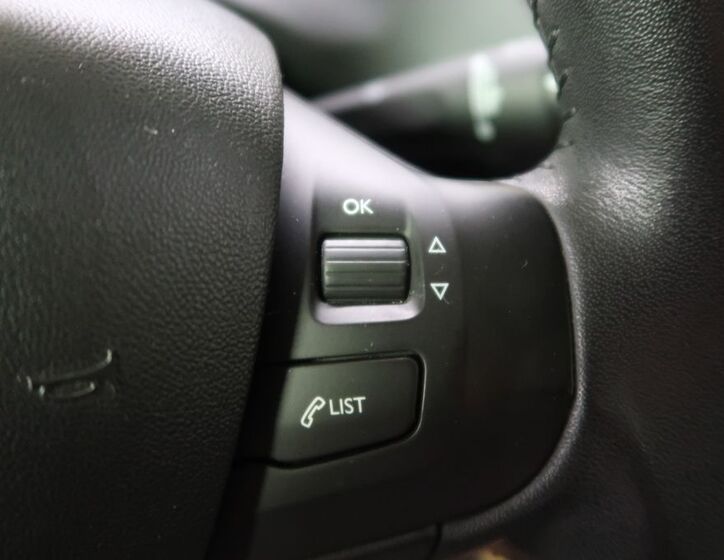 Peugeot 2008 28