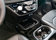 Chrysler Pacifica 25