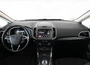 Ford S-MAX 11