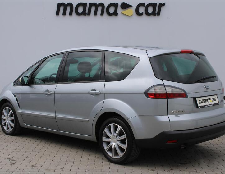 Ford S-MAX 5