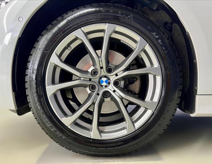 BMW Řada 3 9